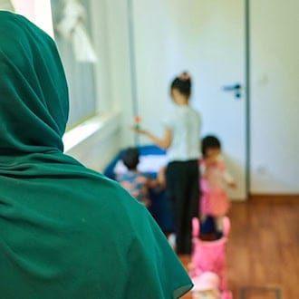 In Berlin werden zwei neue Frauenhäuser eröffnet. (Symbolbild) / Foto: Annette Riedl/dpa