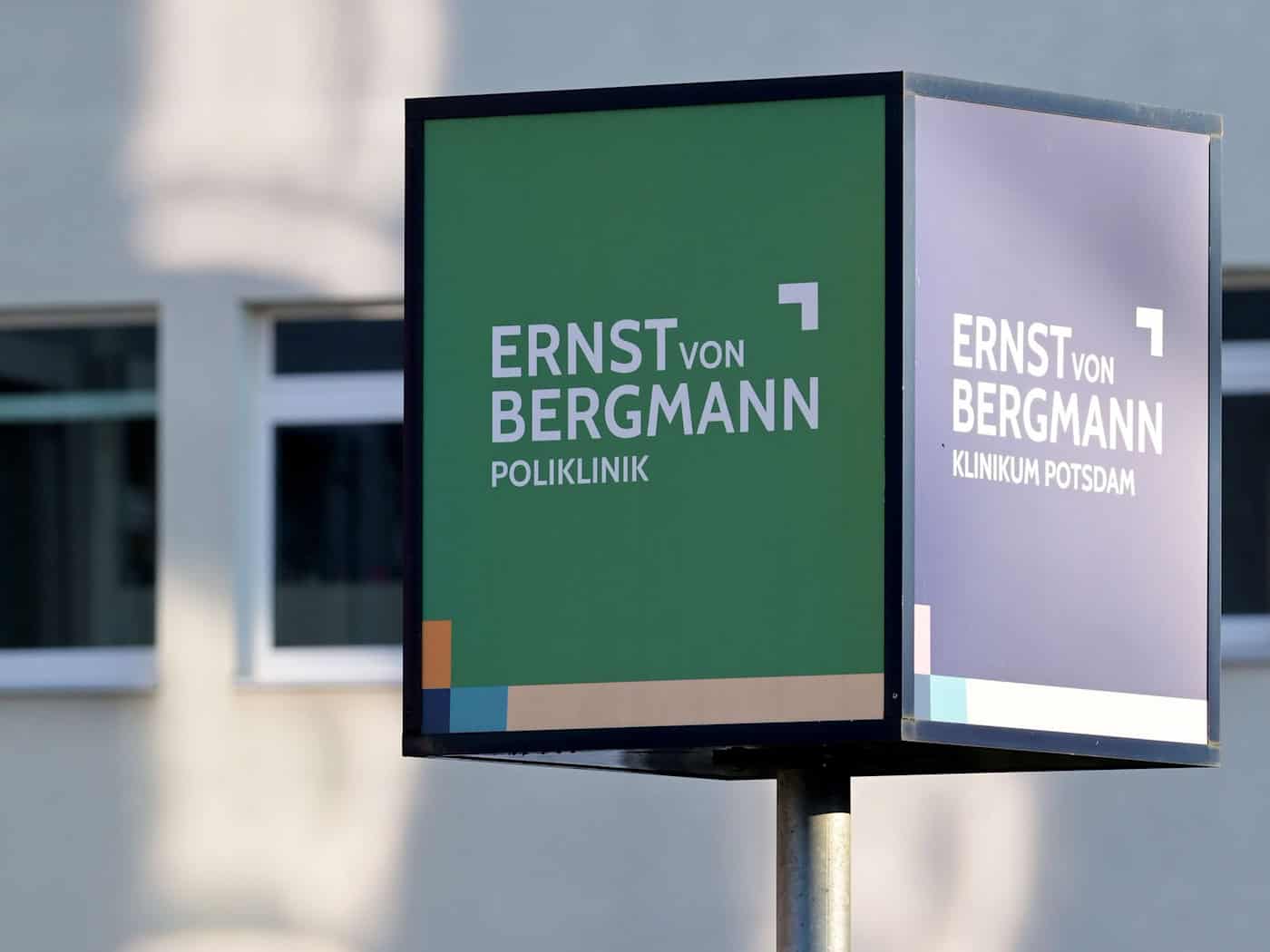 Im Ernst von Bergmann sollen mehrere Abteilungen schließen. (Archivbild) / Foto: Michael Bahlo/dpa