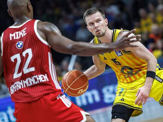 Alba Berlin verlängert mit Hermannsson um drei Jahre