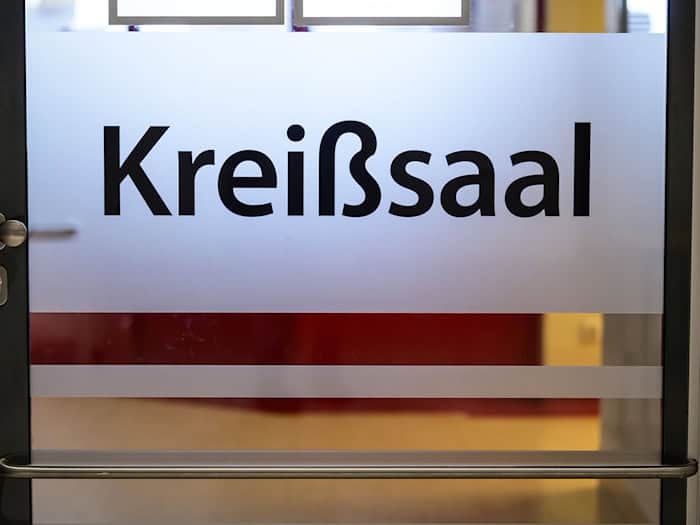 Der Kreißsaal am St. Josef Krankenhaus ist bereits geschossen - noch vor dem geplante Aus der Geburtshilfe zum 1. August. (Symbolbild) / Foto: Philipp Schulze/dpa