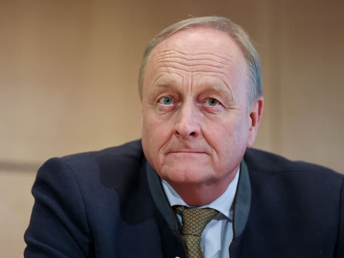 Bauernpräsident Joachim Rukwied hält Minijobber in der Landwirtschaft für unersetzbar. (Archivbild) / Foto: Jan Woitas/dpa