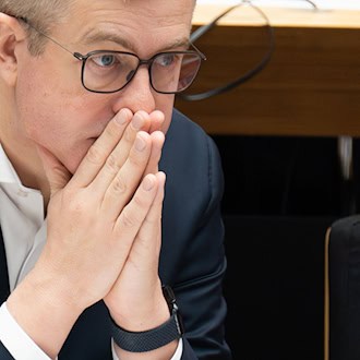 Finanzsenator Stefan Evers soll neuer Spitzenkandidat der Berliner CDU werden. (Archivbild)  / Foto: Sebastian Gollnow/dpa
