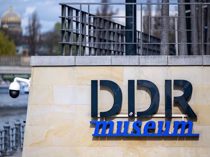 Das DDR-Museum in Berlin lädt zur 20-Jahr-Feier ein. (Archivbild) / Foto: Monika Skolimowska/dpa