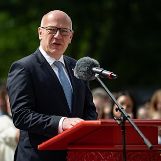 Wegner lässt sich bei der Bundesratssitzung vertreten. (Archivbild) / Foto: Fabian Sommer/dpa