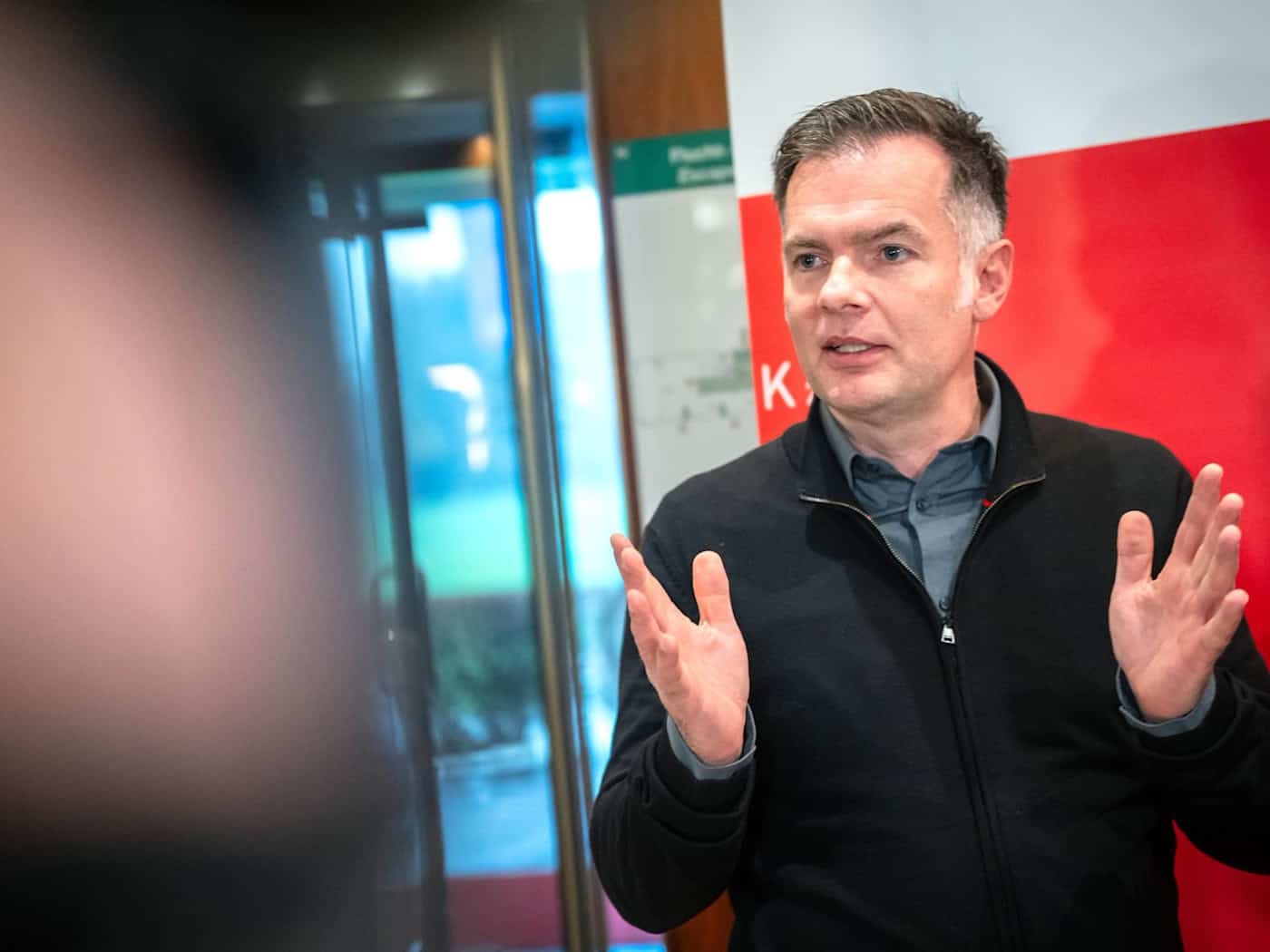 Die Berliner GdP fordert dringend die gerichtlich angeordnete Erhöhung der Beamtenbesoldung. (Archiv) / Foto: Sina Schuldt/dpa