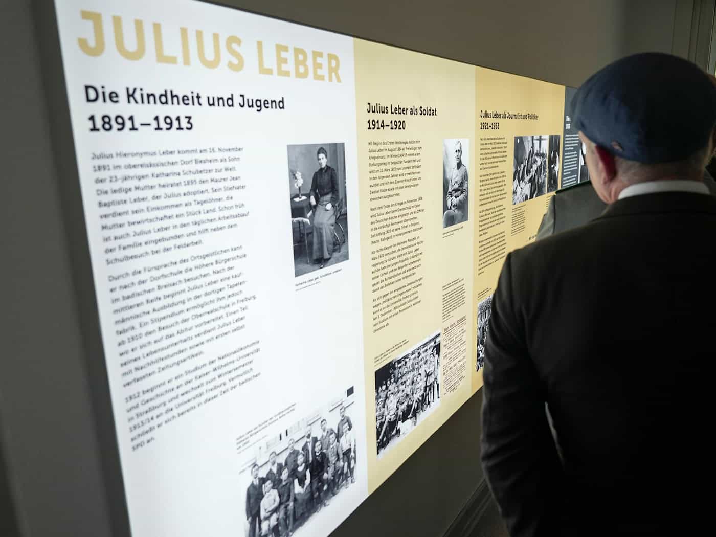 In der Bundeswehr-Kaserne gibt es nun einen Gedenkort für Julius Leber. / Foto: Sven Kaeuler/dpa