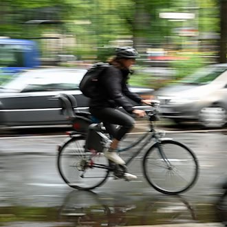 In Berlin gelten neue Regeln für das Anlegen von Fahrradwegen. (Symbolbild)  / Foto: Malin Wunderlich/dpa