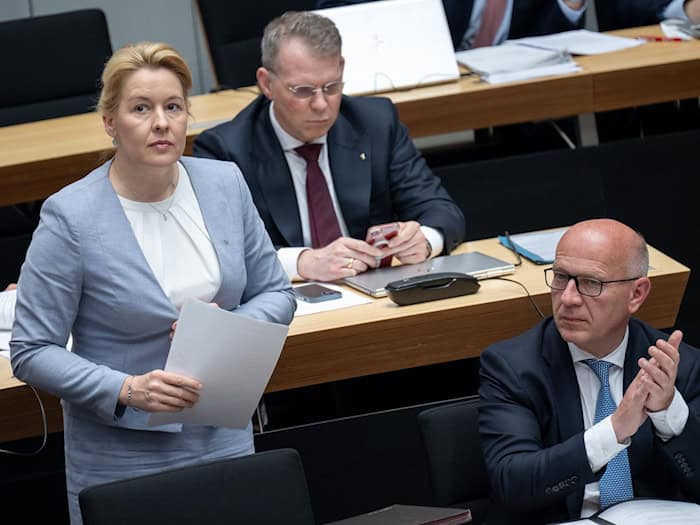 Hält sich für besser als Wegner: Franziska Giffey. (Archivbild) / Foto: Sebastian Christoph Gollnow/dpa