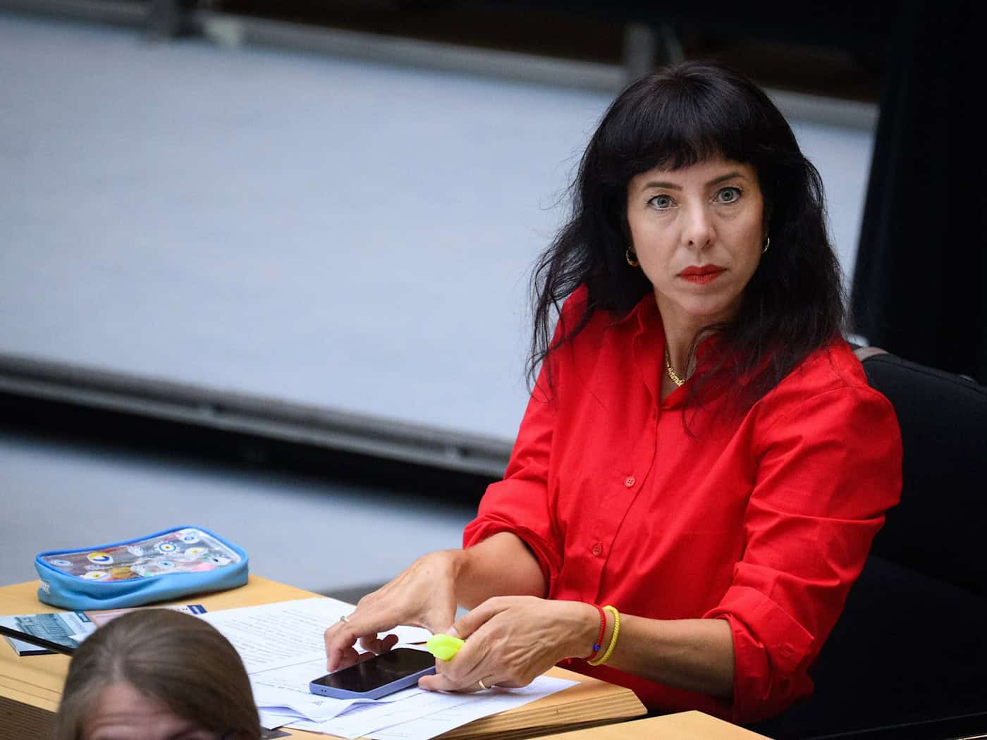 Die Linke bezeichnet Wegners Rückzug als überfällig. (Archivbild) / Foto: Bernd von Jutrczenka/dpa