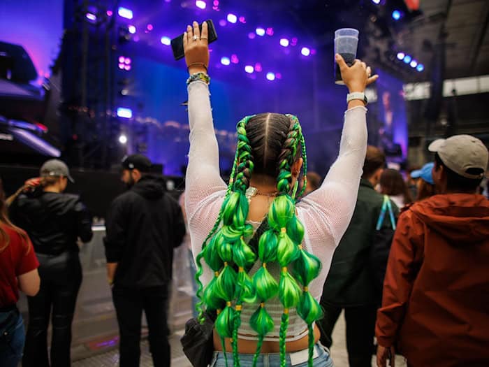 Auf dem Festivalgelände gibt es fünf Bühnen. (Archivbild) / Foto: Carsten Koall/dpa