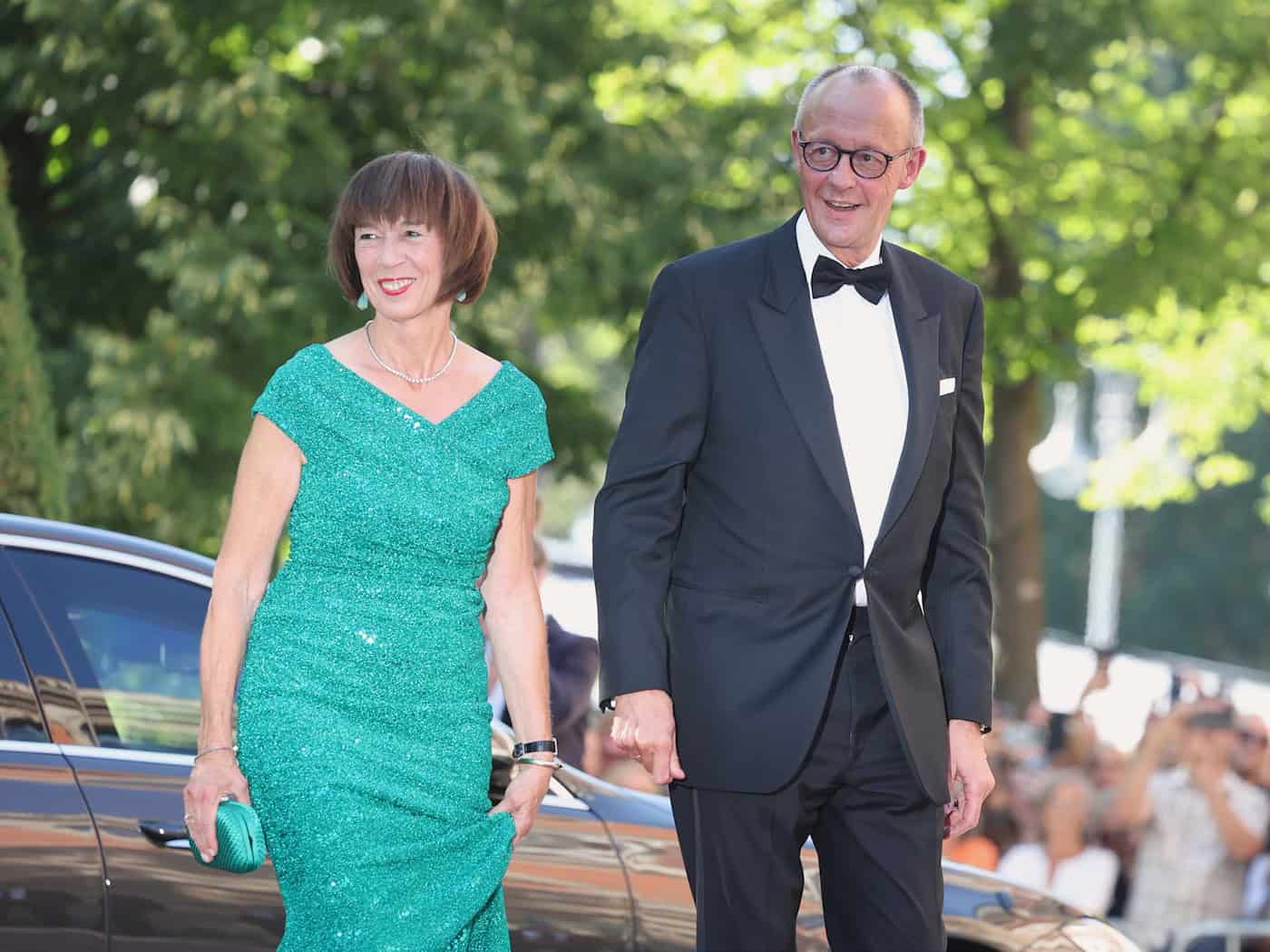 Der Kanzler befand sich zum Tatzeitpunkt bei der Eröffnung der Bayreuther Festspiele.  / Foto: Karl-Josef Hildenbrand/dpa