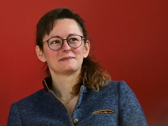 Forstministerin Hanka Mittelstädt (SPD) eröffnete die neue Zentrale des Landesbetriebs Forst in Eberswalde. (Archivbild) / Foto: Sebastian Gollnow/dpa