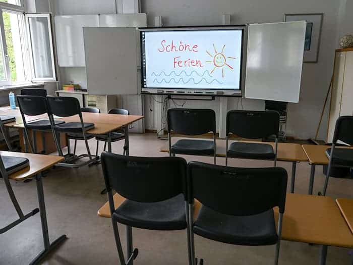 Hunderttausende Schülerinnen und Schüler starten in die Ferien. / Foto: Jens Kalaene/dpa