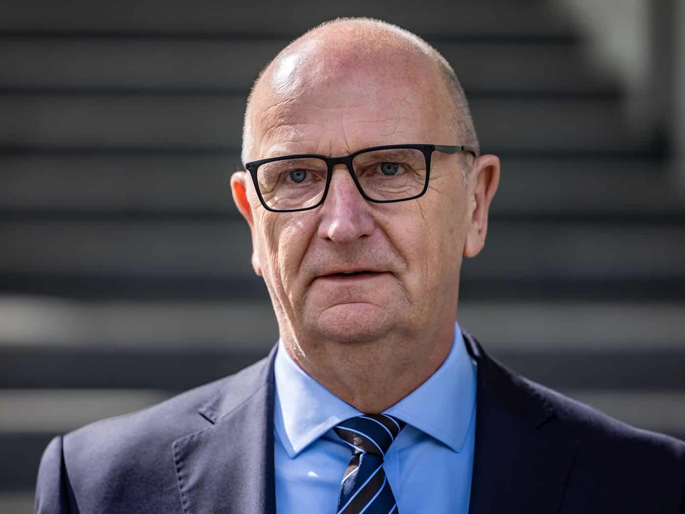 Dietmar Woidke zollt den CSD-Teilnehmern seinen Respekt. (Archivbild) / Foto: Frank Hammerschmidt/dpa