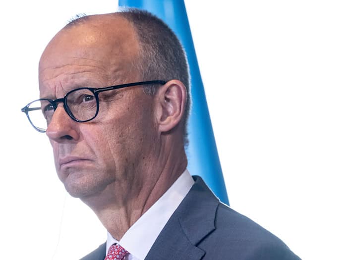 Bundeskanzler Friedrich Merz wertet die Tat beim CSD als Angriff auf unsere Gesellschaft. (Archivbild) / Foto: Fabian Sommer/dpa