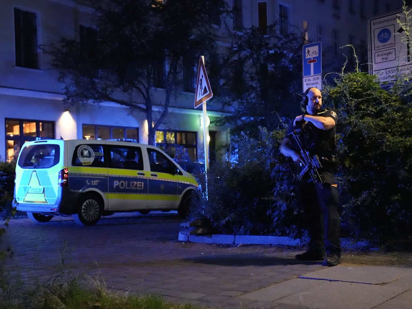 22-Jähriger durch Schüsse verletzt - Fahndung nach Täter