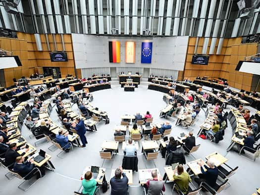 Abgeordnetenhaus debattiert über Berlins Schulen