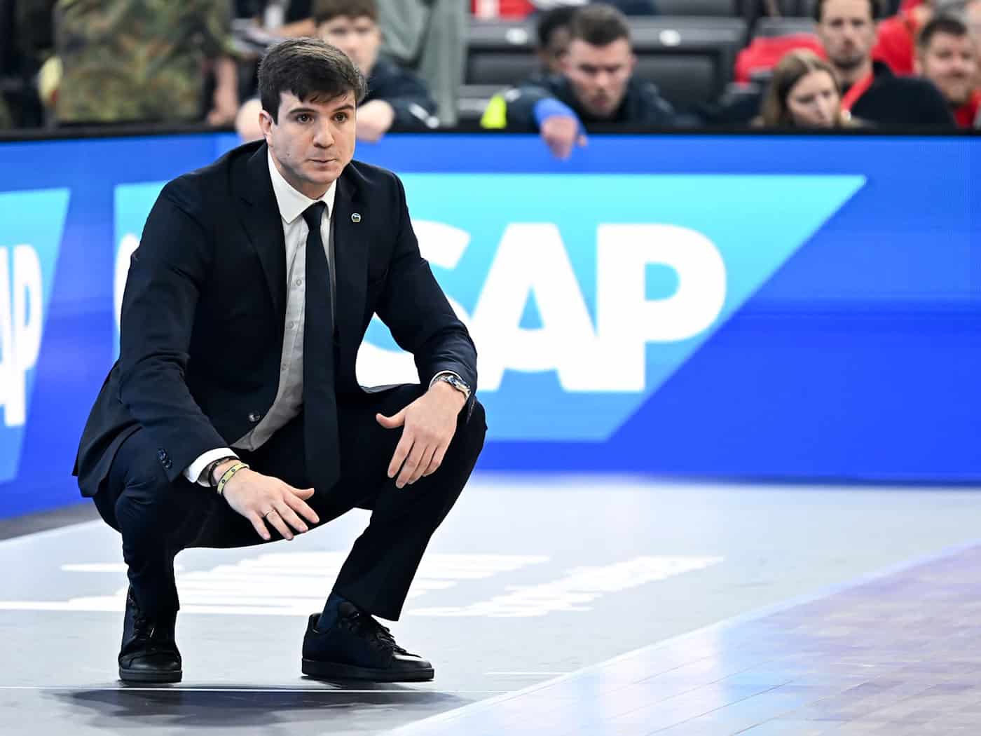 Alba Berlin gewinnt erstes öffentliches Testspiel 89:83 gegen Veolia Towers Hamburg