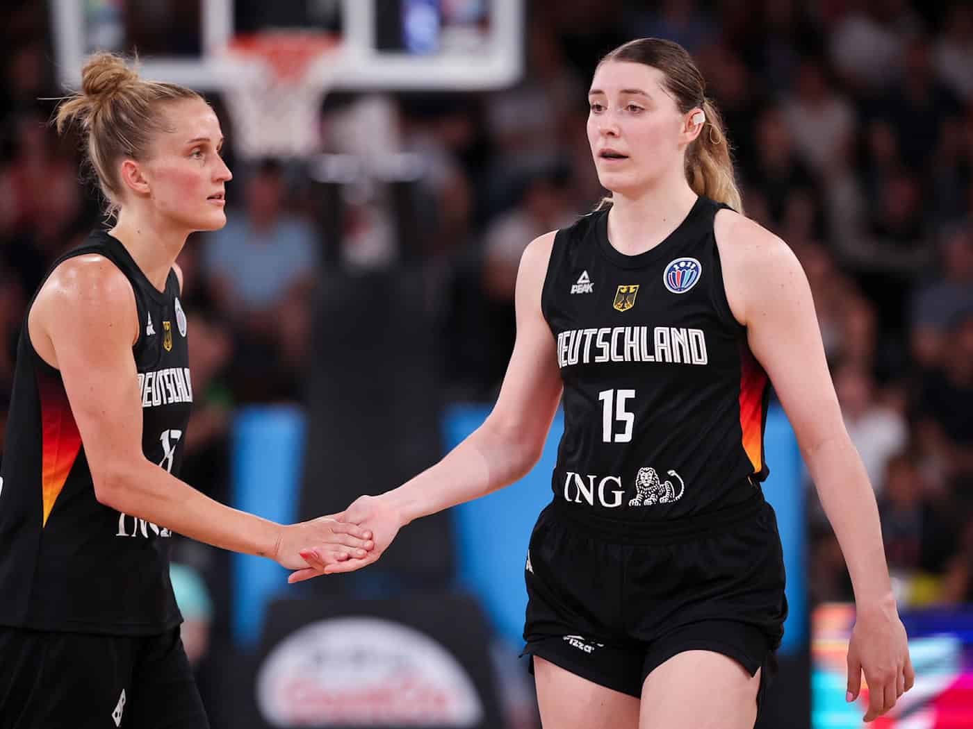 Basketballerinnen vier Tage vor WM-Beginn erstmals komplett