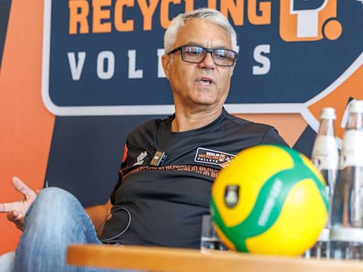 BR Volleys bitten Sextett zum Trainingsauftakt