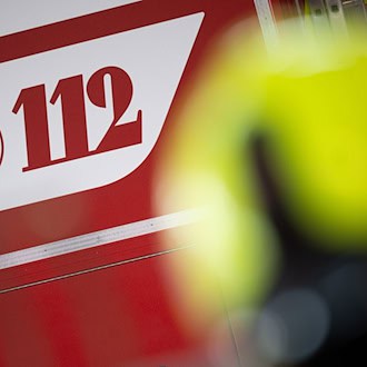 Brand in Entsorgungsbetrieb - Material wohl selbst entzündet