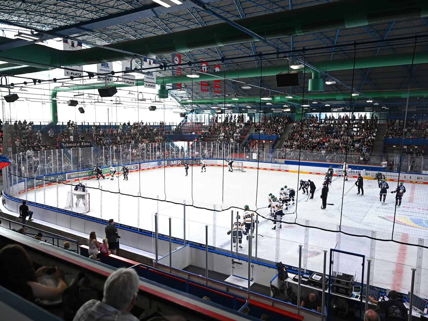 Eisbären Berlin starten historische Titeljagd
