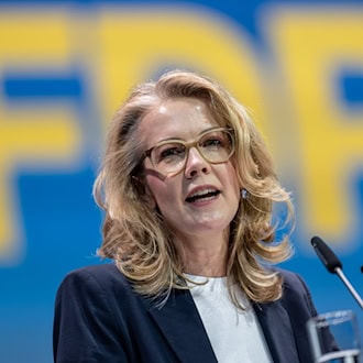 FDP-Vize Teuteberg: Ost-West-Konflikte werden künstlich geschürt