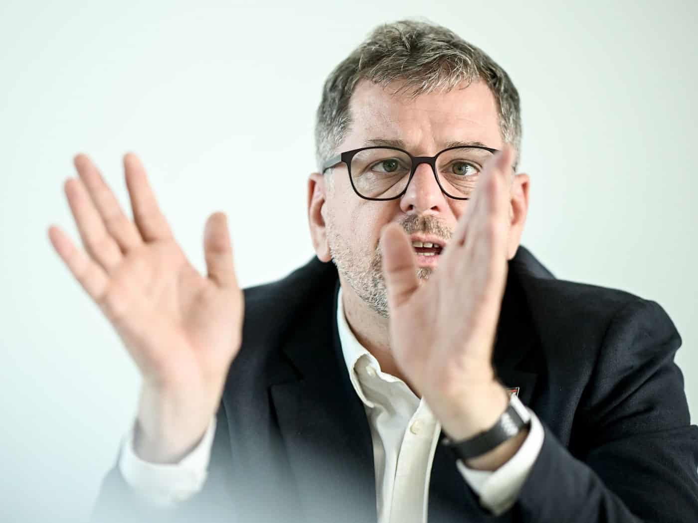 Grünen-Spitzenkandidat will mit SPD und Linken koalieren