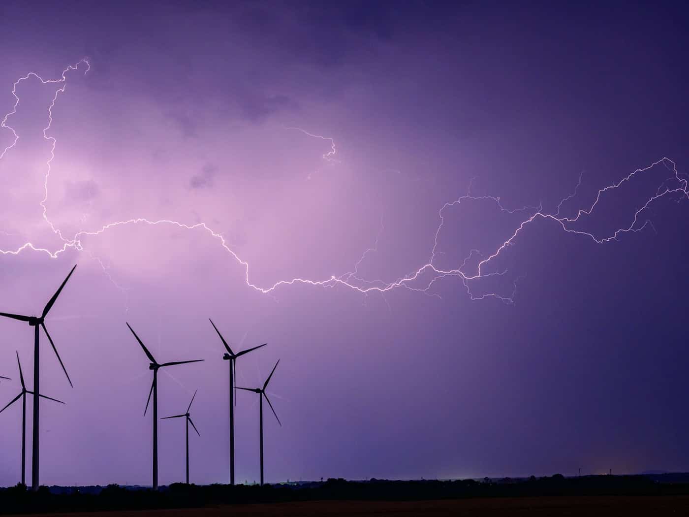 Schwere Gewitter und Hitze in Südostbrandenburg und Lausitz – DWD warnt vor Unwettern