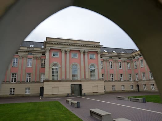 Diplomatische Gastgeschenke werden am 11. September im Brandenburger Landtag versteigert