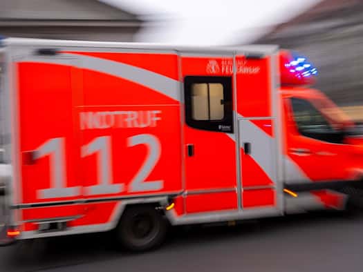 85-Jähriger in Berlin-Westend von Lkw erfasst und gestorben