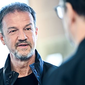 Hertha und Ex-Geschäftsführer Fredi Bobic reichen Vergleich vor Landgericht Berlin ein