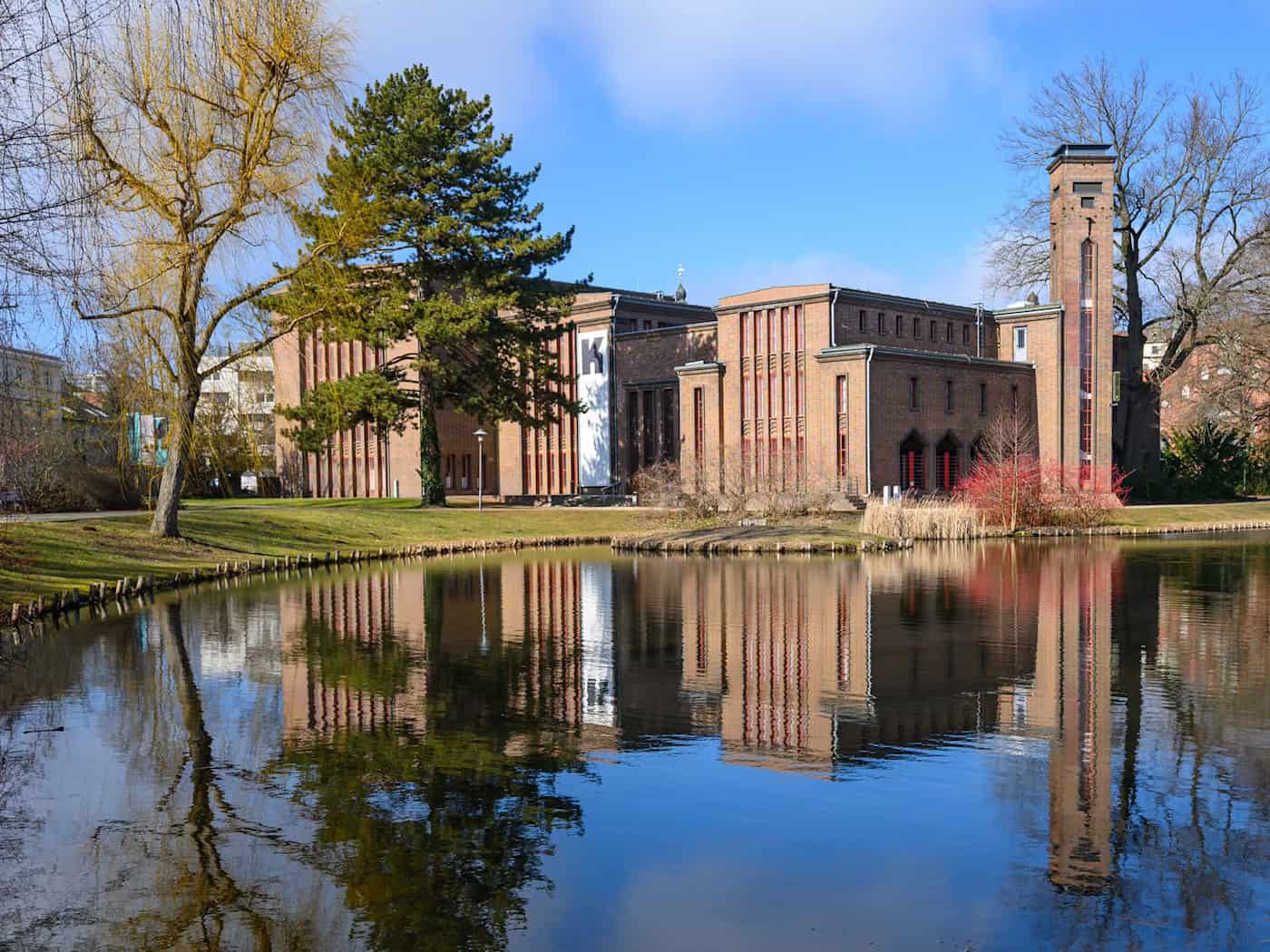 Brandenburg stärkt Kunst: Neuer Preis wird alle zwei Jahre in Cottbus vergeben