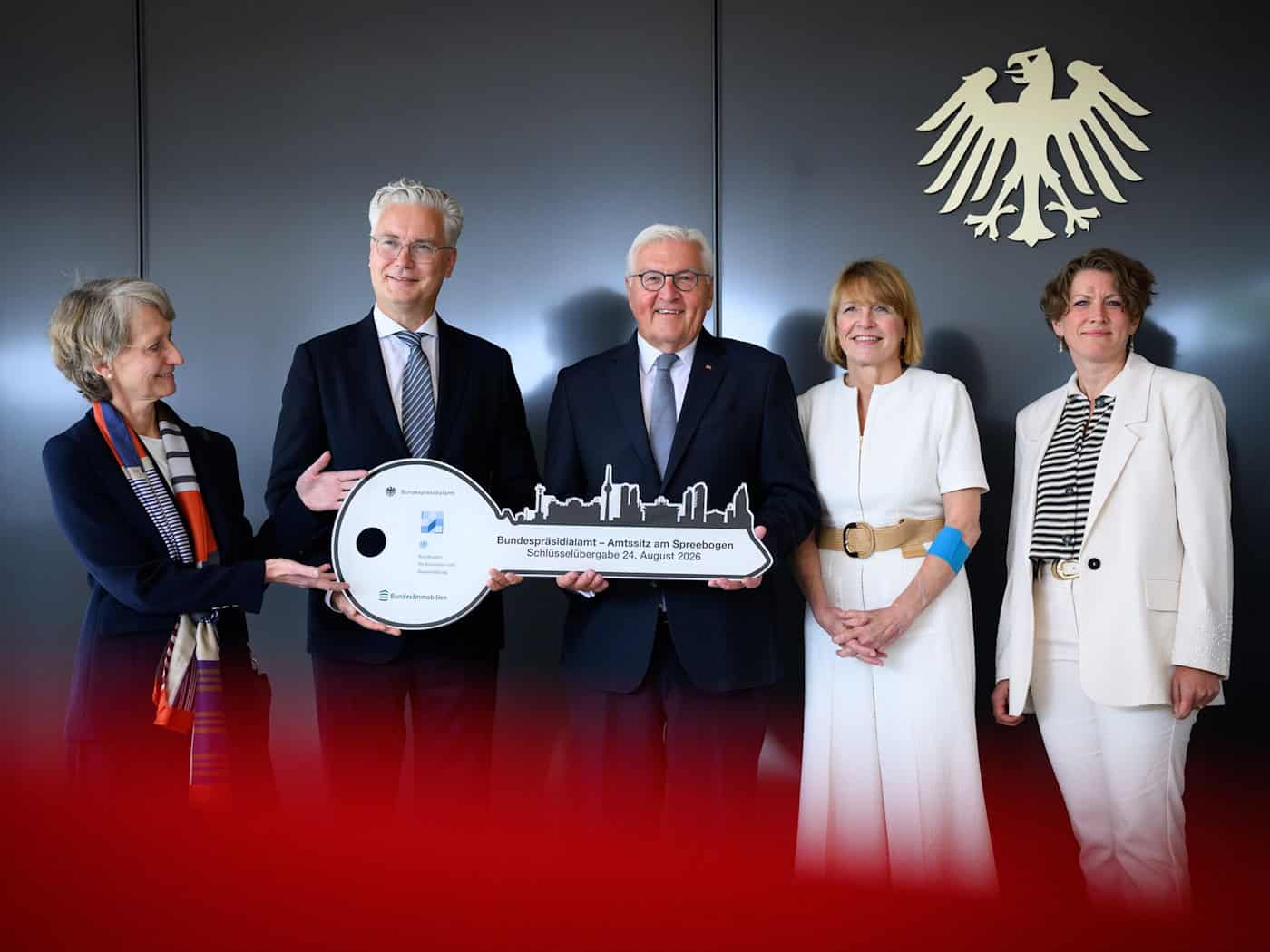 Bundespräsident Steinmeier jetzt Hausherr in neuem Dienstsitz in Berlin