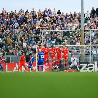 Trotz 0:9 gegen Mainz 05: Krieschow feiert Krieschow