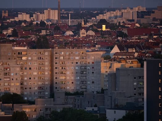 Umfrage: Berlinerinnen und Berliner gespalten bei Enteignungen großer Wohnungsunternehmen
