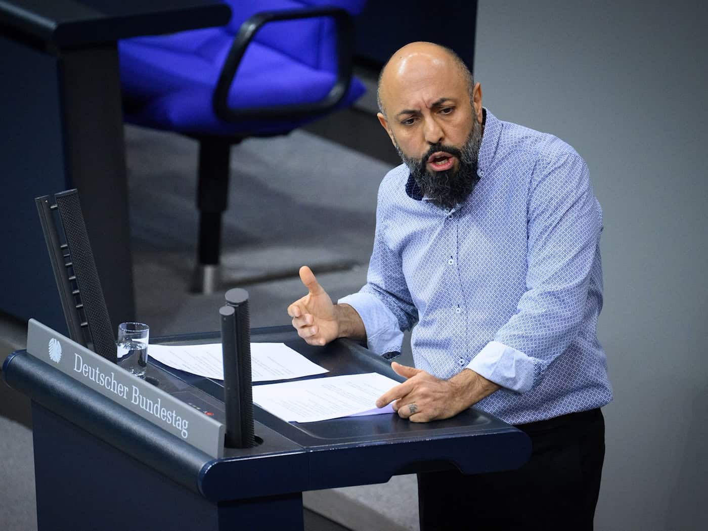 Berliner Staatsanwaltschaft ermittelt gegen Linken-Abgeordneten Ferat Koçak wegen Urkundenfälschung