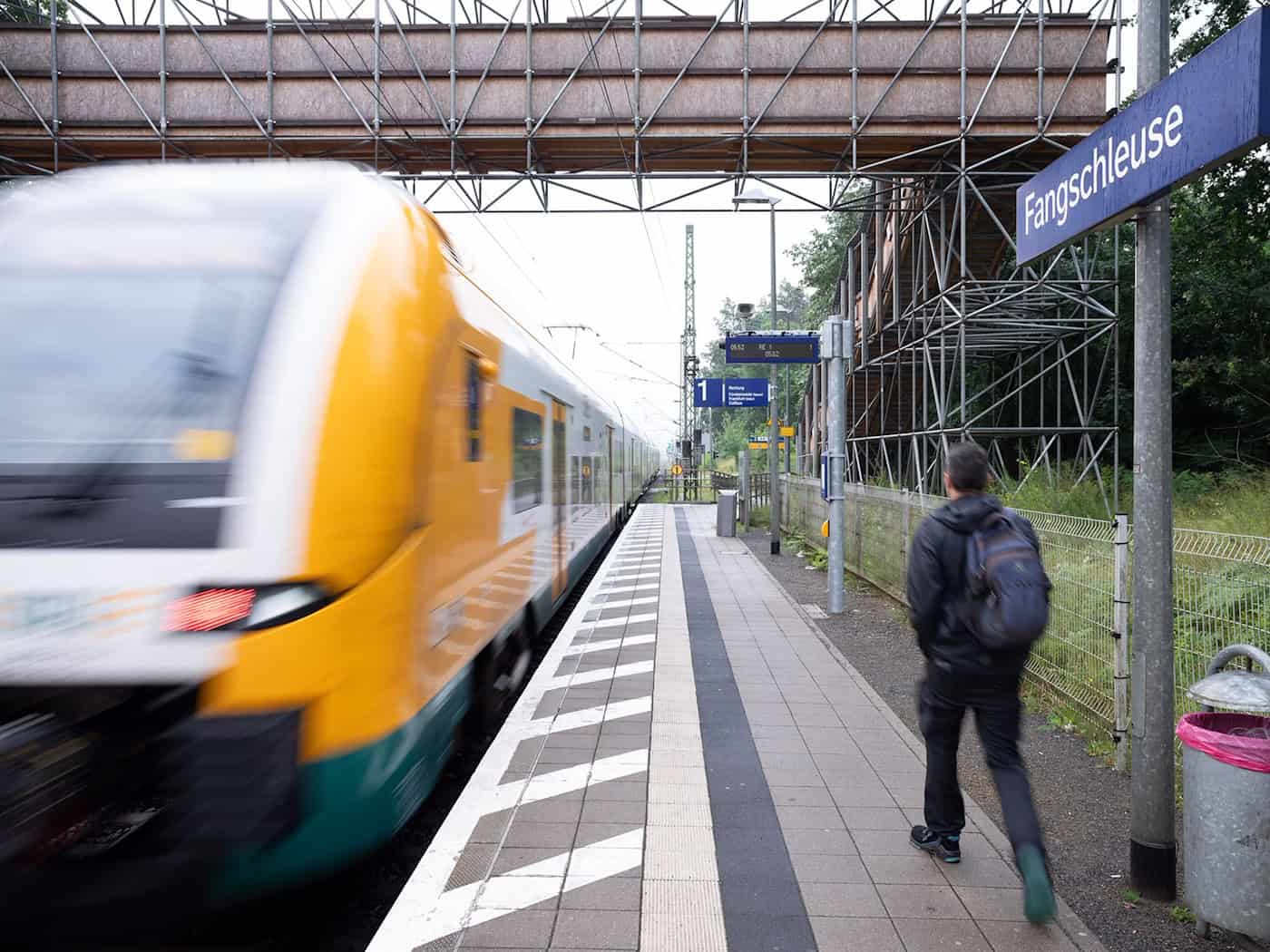 Verzögerungen bei Bauarbeiten auf RE1-Linie
