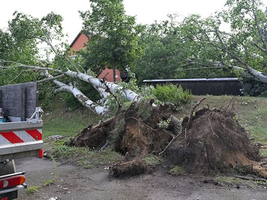 Tornados fegen über Fürstenwalde und Großraum Wetzlar – DWD bestätigt