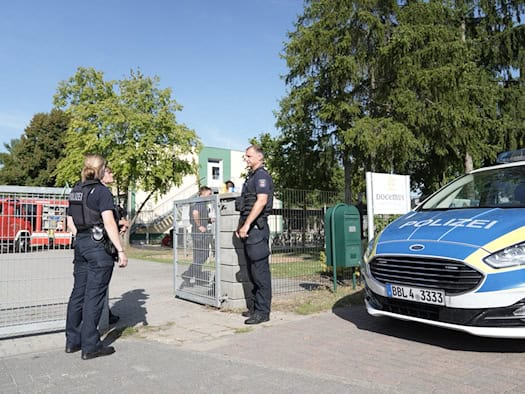 Was wir über die Gewalttat an einer Schule bei Berlin wissen