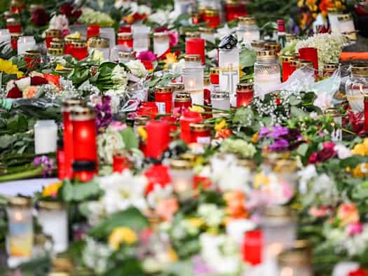 Zwei Tote an Schule: Rückkehr in Regelbetrieb behutsam