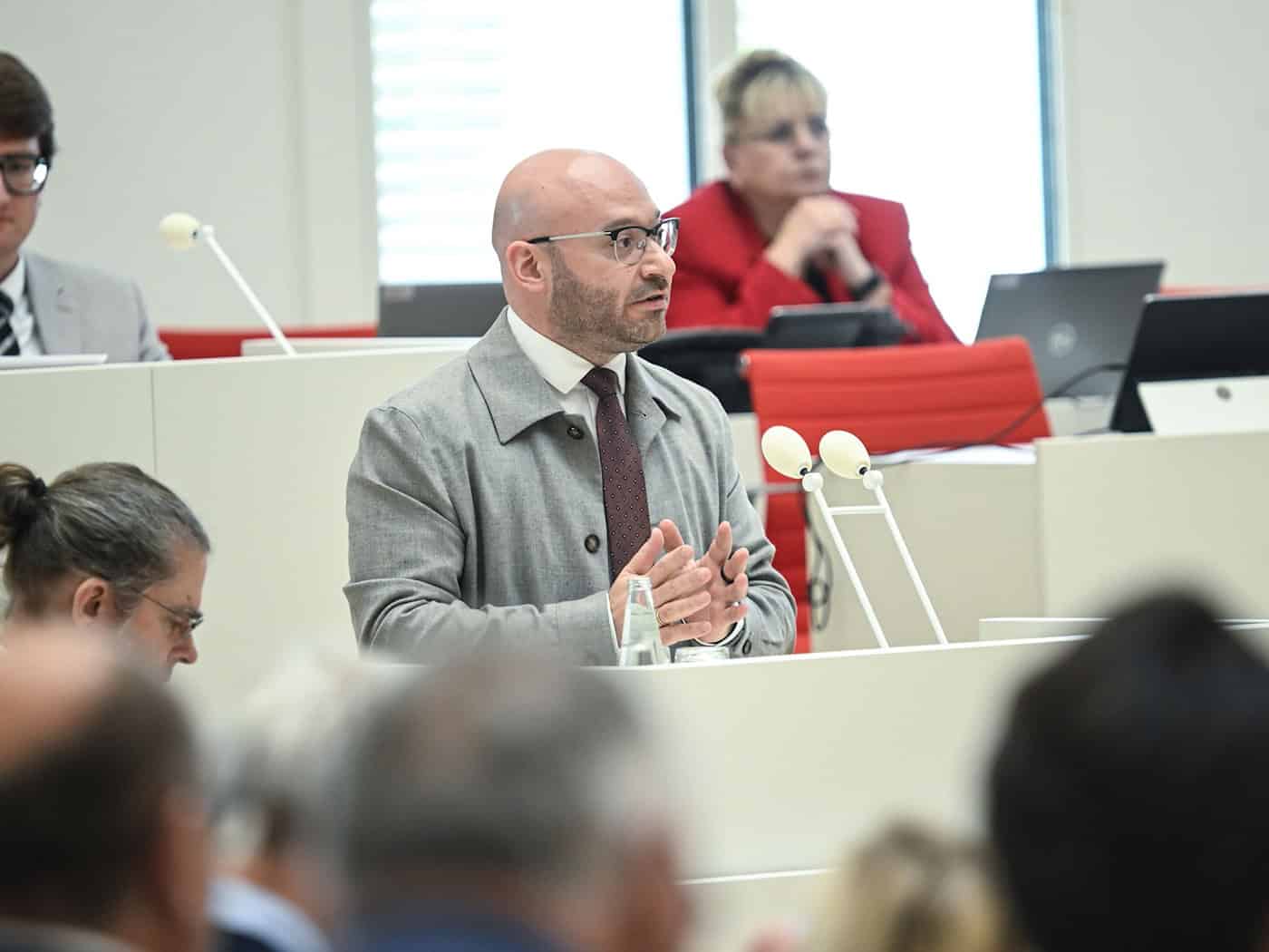 Ärztemangel: Minister erwartet teils sehr schwierige Lage