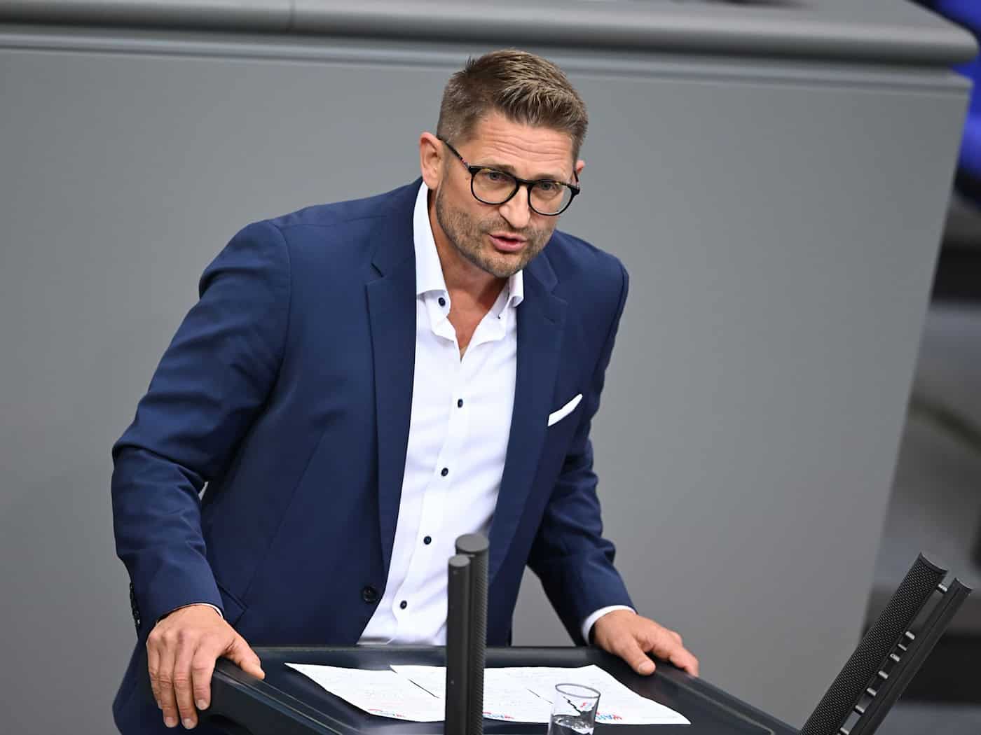 AfD startet Politische Akademie in Brandenburg zur Vorbereitung auf Regierungsverantwortung