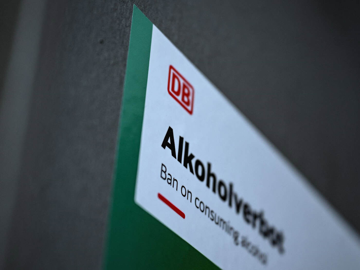 Alkoholkonsumverbot an vier Bahnhöfen in Kraft – Berlin, Kiel, Braunschweig betroffen