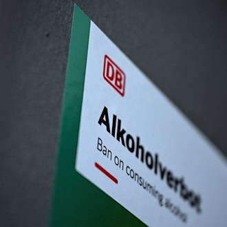 Alkoholkonsumverbot an vier Bahnhöfen in Kraft – Berlin, Kiel, Braunschweig betroffen