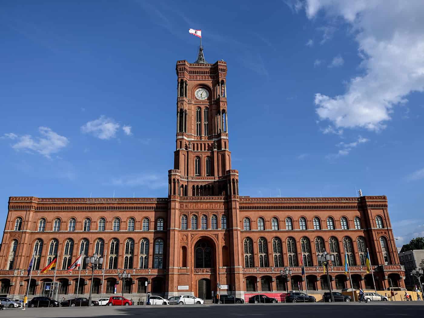 Baldige Sondierungen mit Linke in Berlin - SPD stimmt zu