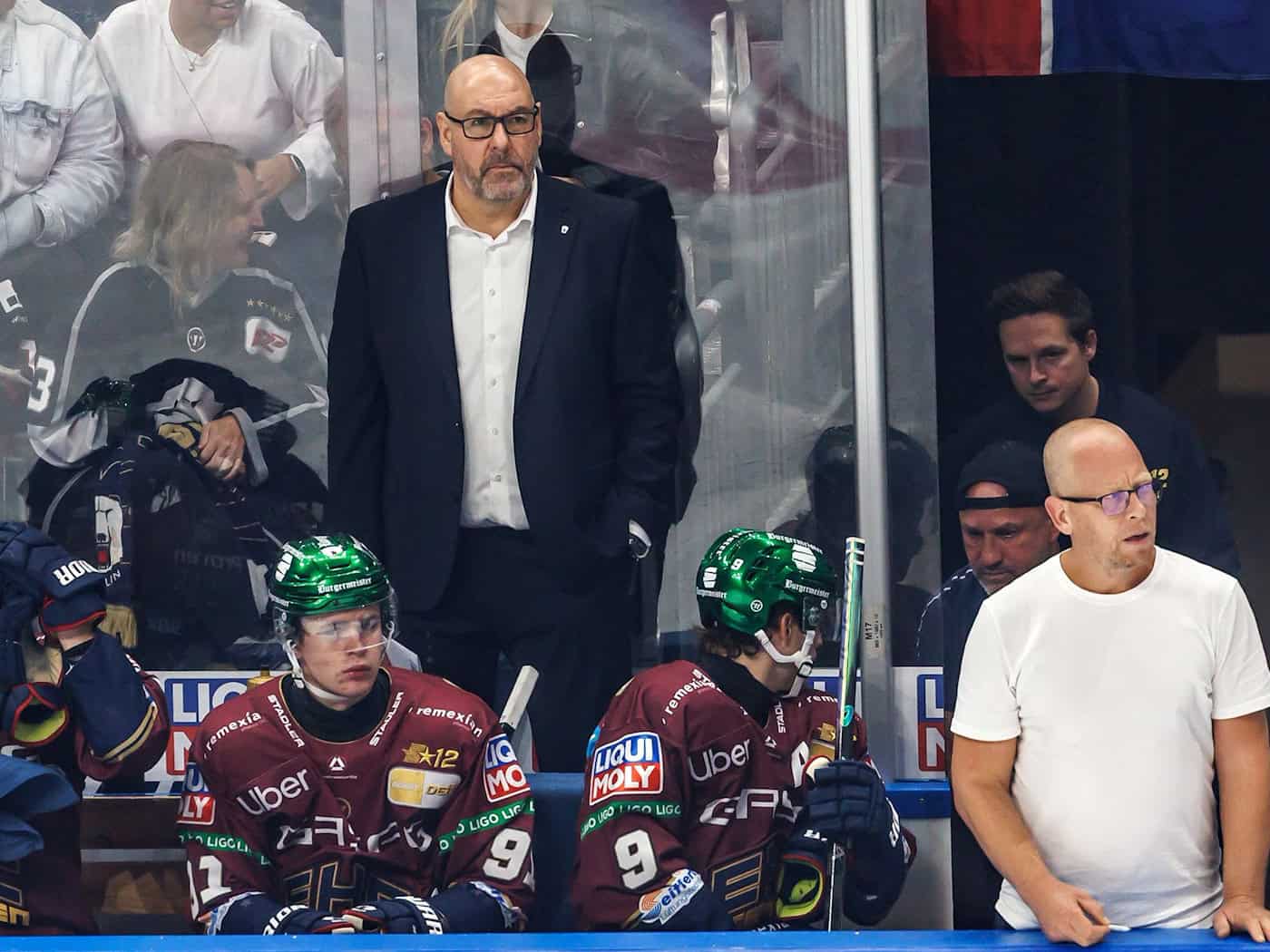 Eisbären Berlin siegen 4:2 gegen Straubing – Dubois feiert gelungenes Debüt