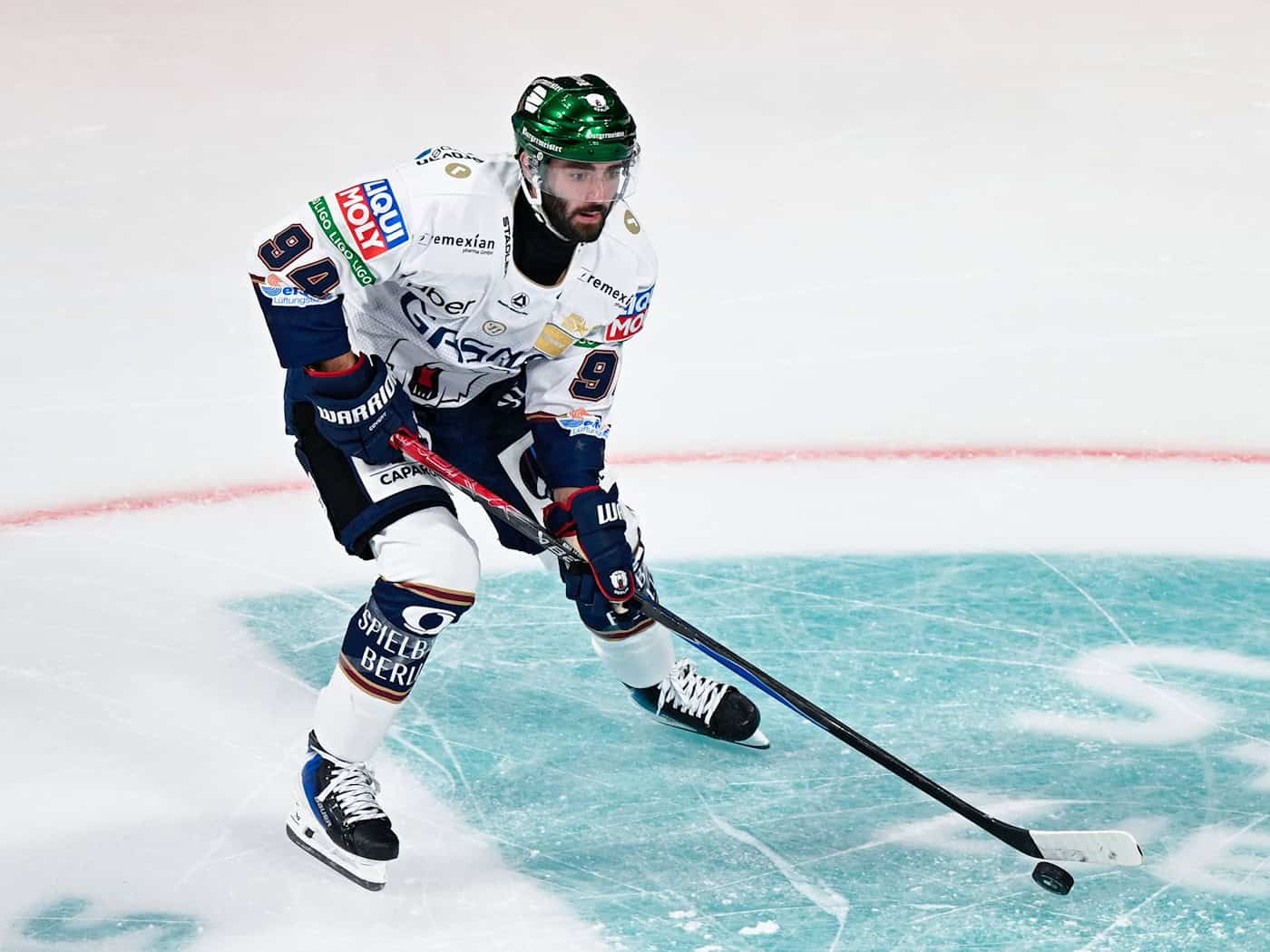 Eisbären Berlin gewinnen ersten Auswärtssieg in Köln nach Penaltyschießen