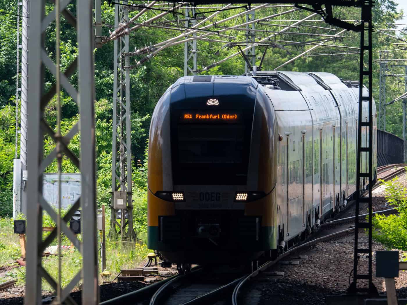 RE1 zwischen Berlin Ostbahnhof und Eisenhüttenstadt wegen Bauarbeiten eingeschränkt