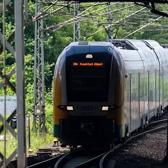RE1 zwischen Berlin Ostbahnhof und Eisenhüttenstadt wegen Bauarbeiten eingeschränkt